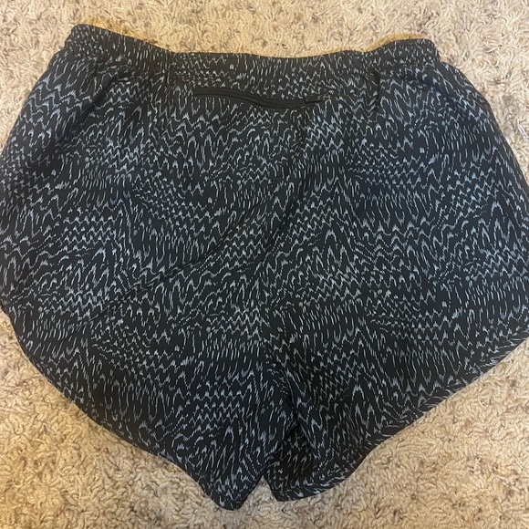 Nike running drifit shorts size small - Picture 3 of 3